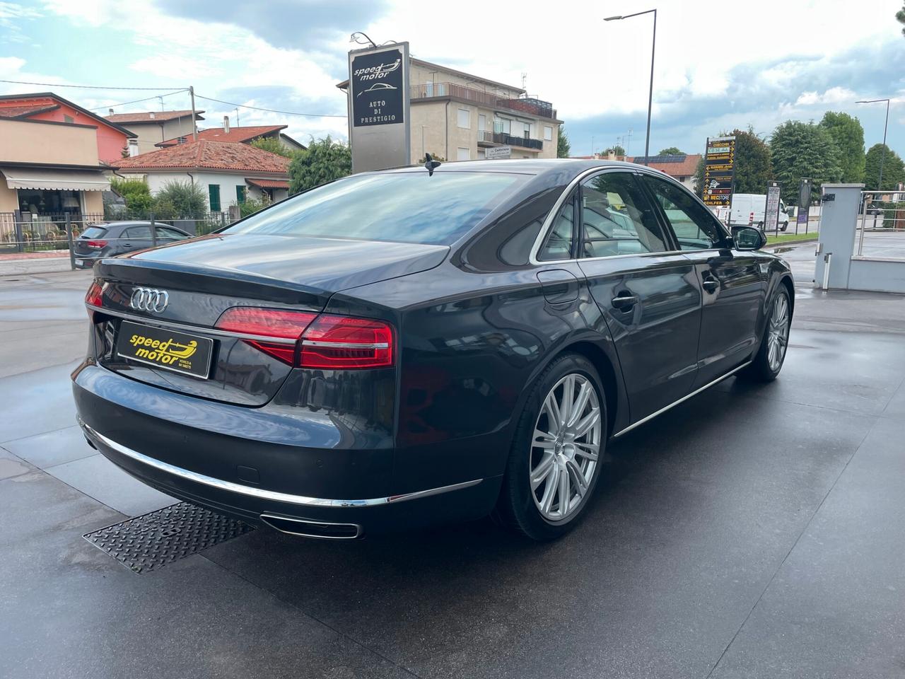 Audi A8 3.0 TDI 262 CV ultra quattro tiptronic