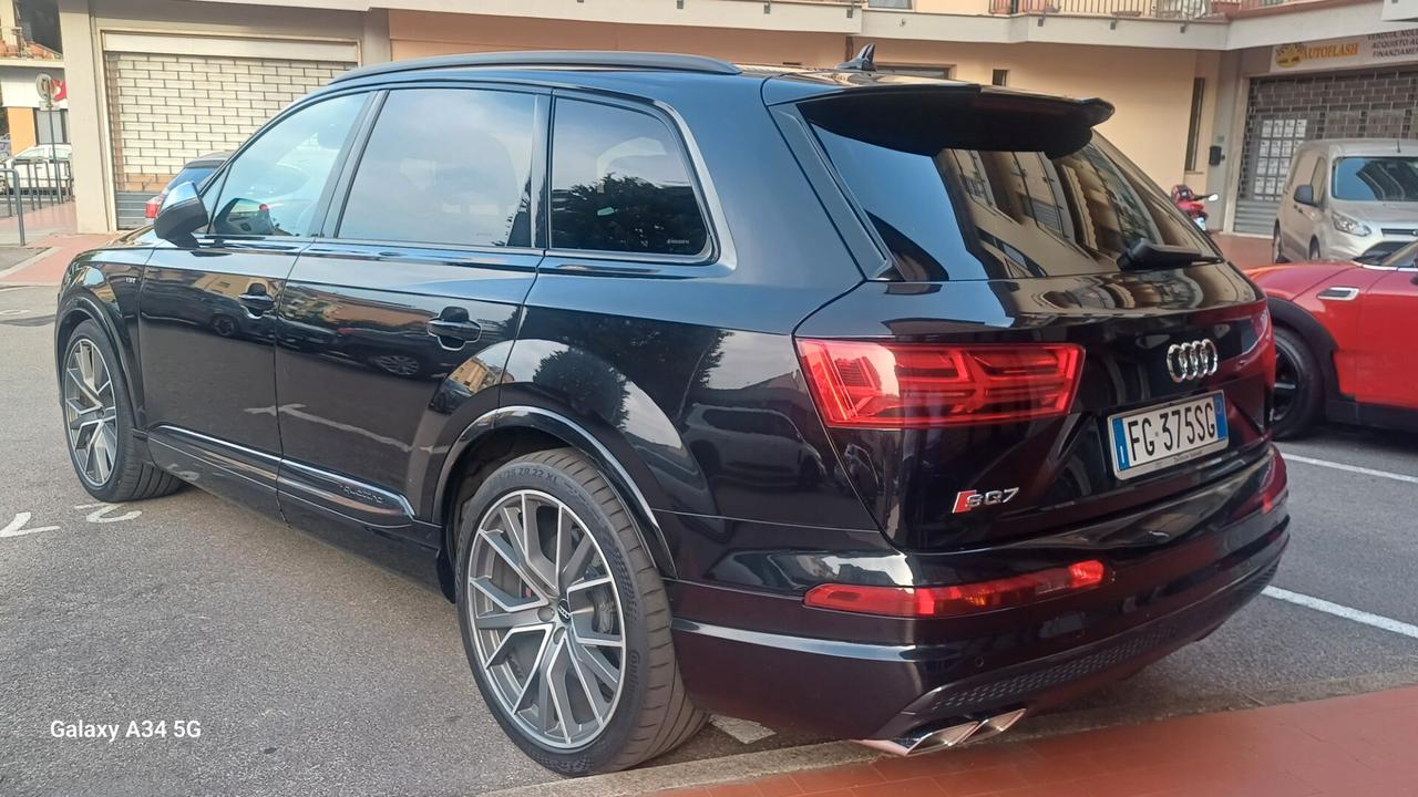 Audi Q7 SQ7 4.0 V8 TDI QUATTRO S-LINE