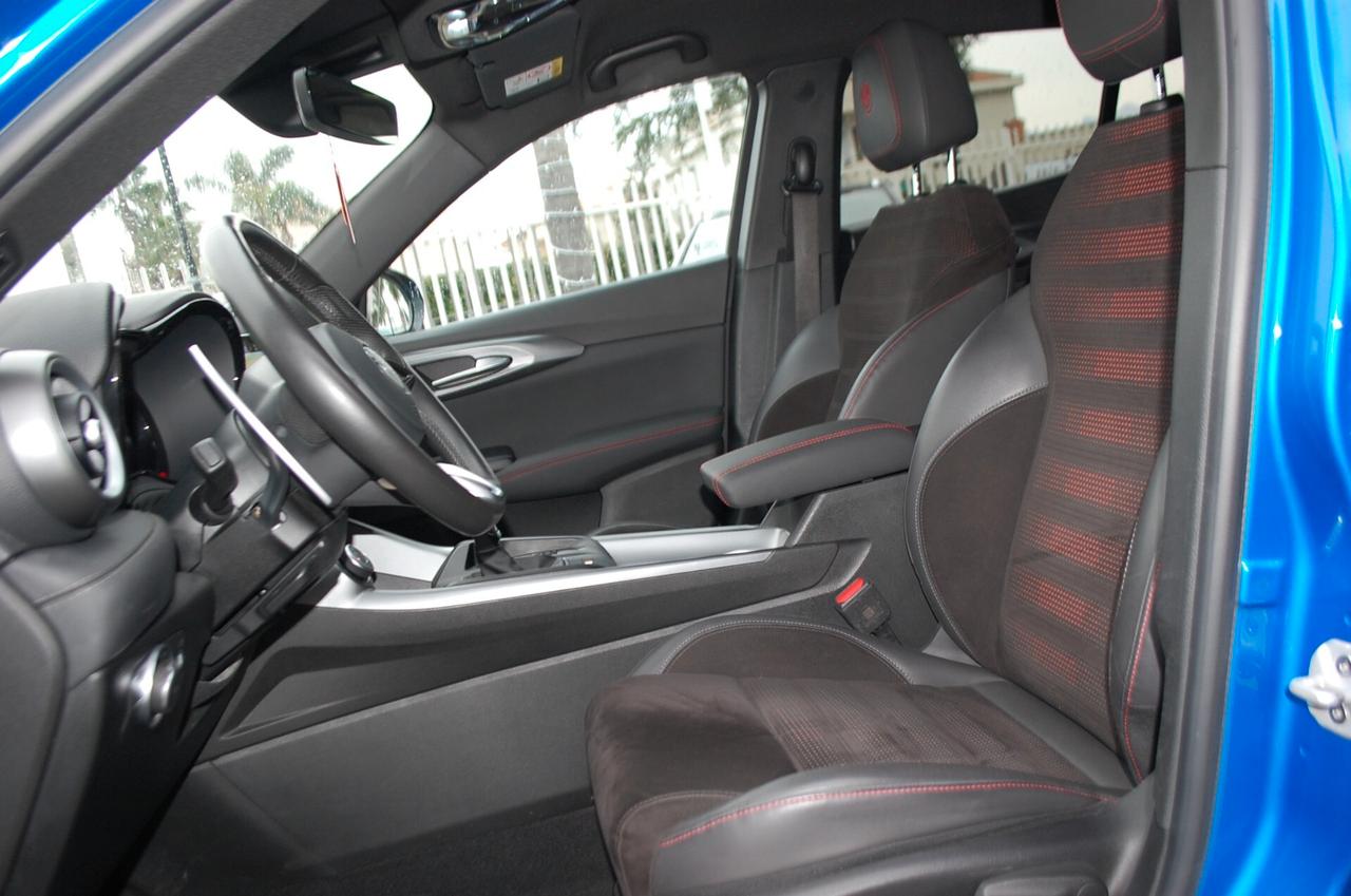 Alfa Romeo Tonale 1.5 hybrid Speciale 130CV tct7 Uff Italy Navi Led