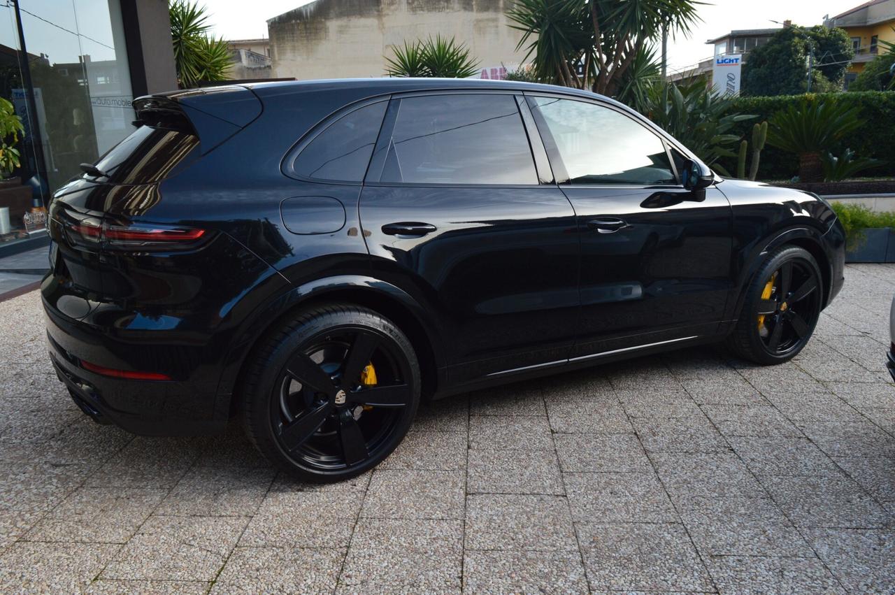Porsche Cayenne 4.0 V8 Turbo