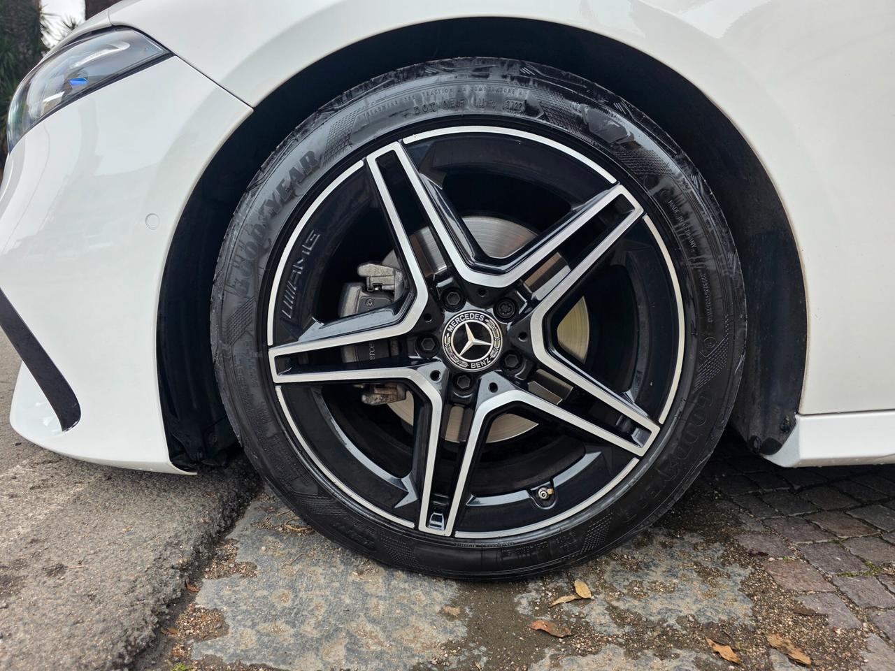 Mercedes-benz A 180 d Automatic AMG Line Premium