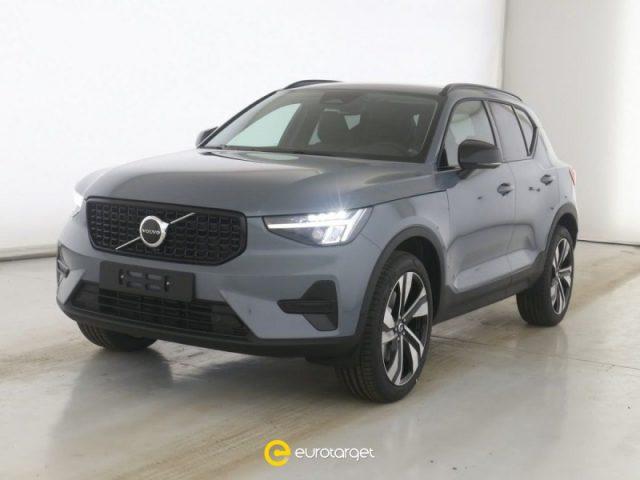 VOLVO XC40 B4 AWD automatico Plus Dark