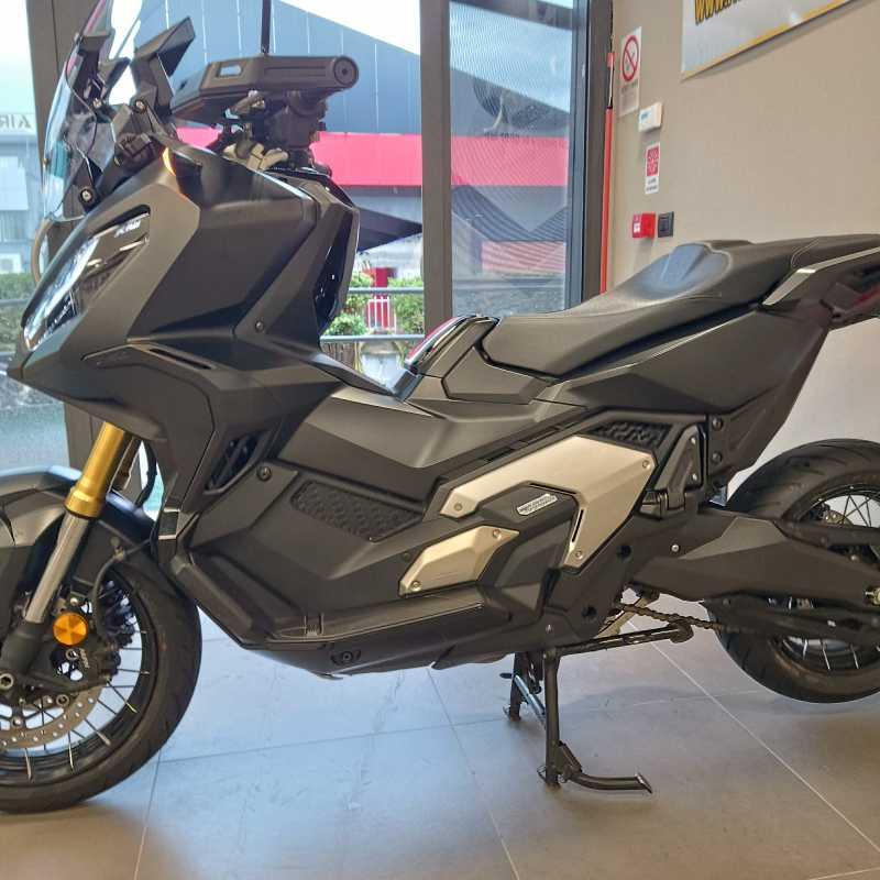 Honda X-ADV 750 DCT - 2022
