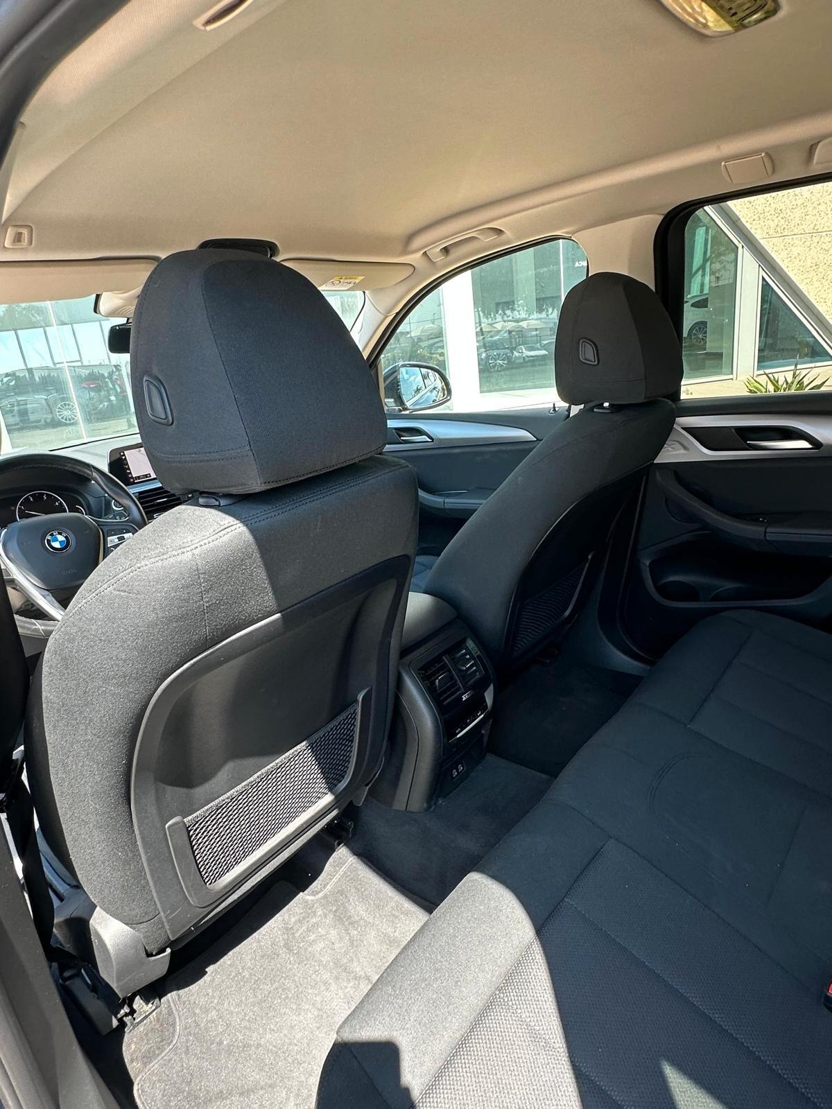 Bmw X3 sDrive18d 48V Luxury Super Offerta T-Stock prezzo imperdibile
