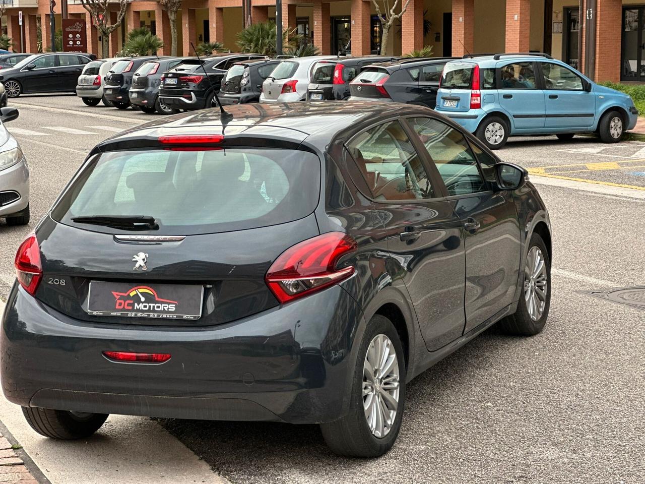 Peugeot 208 PureTech 82 5p. GPL Active