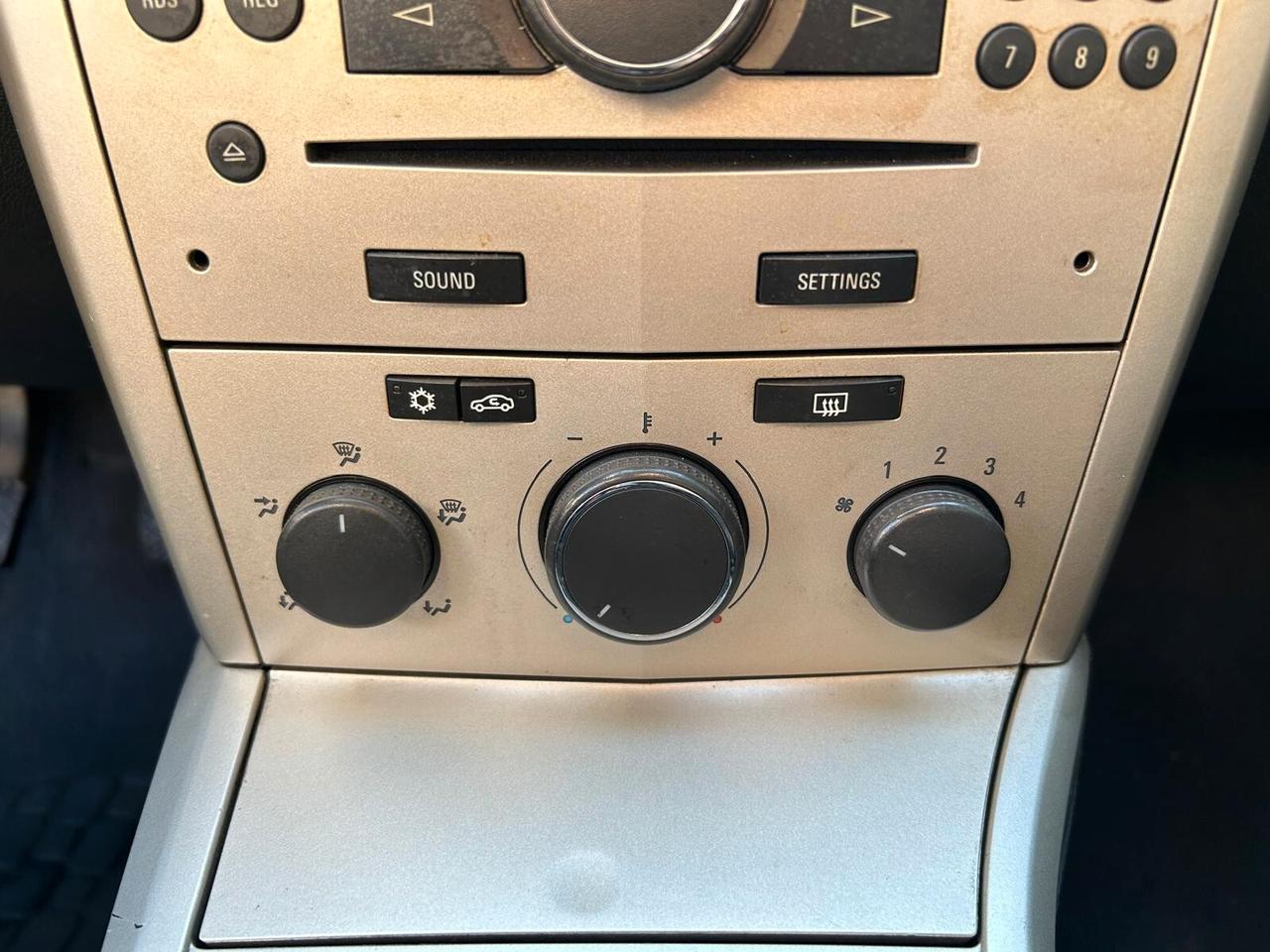 Opel Astra GTC 1.3 CDTI 3 porte Enjoy