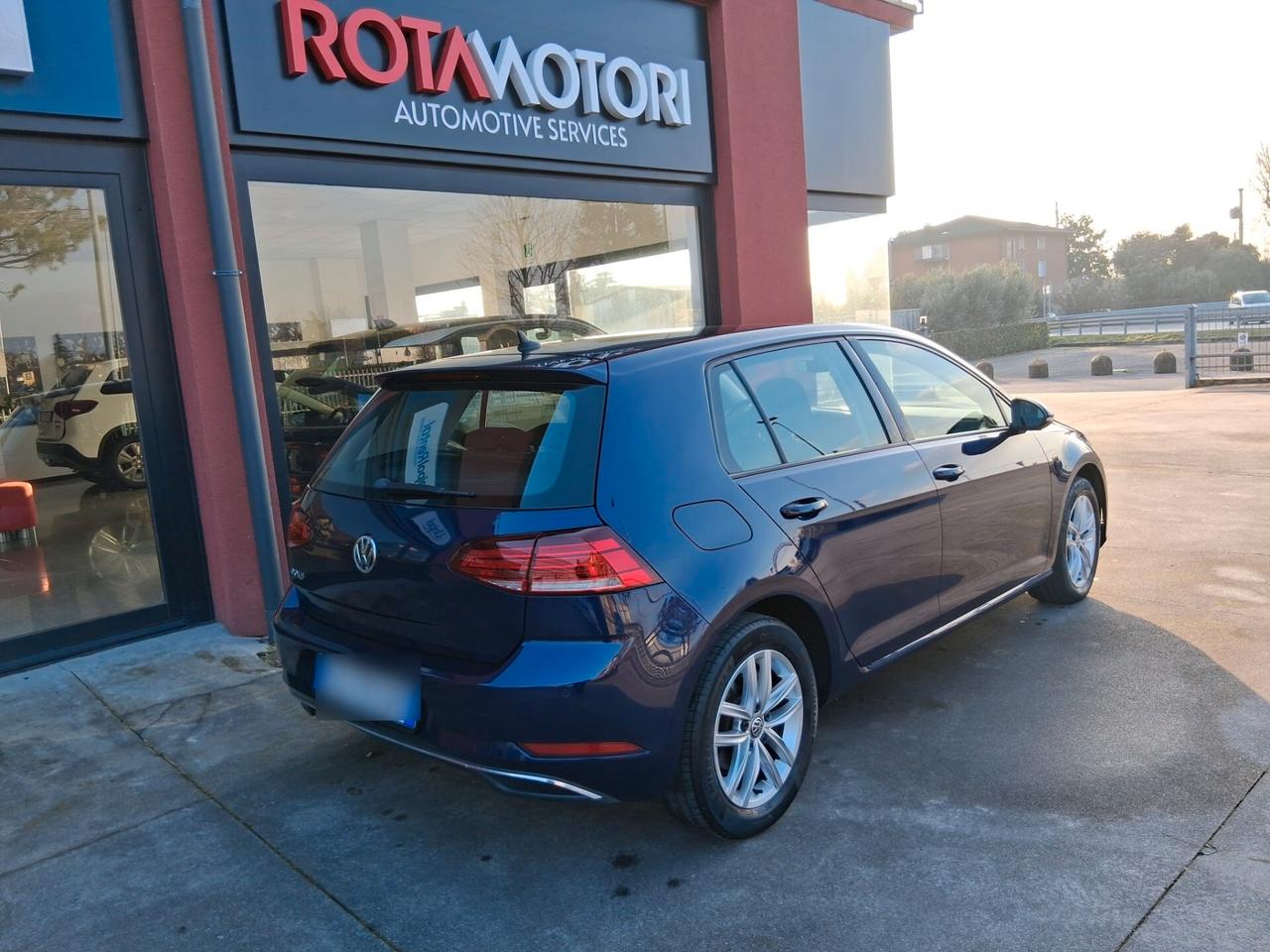 Volkswagen Golf 1.6 TDI 115CV DSG 5p. Business BlueMotion Technology