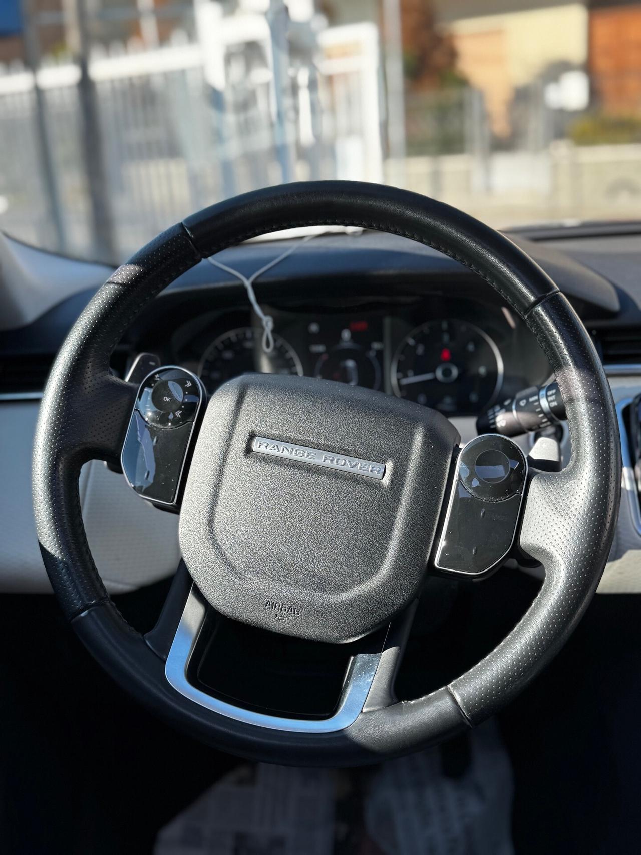 Land Rover Range Velar 2.0D I4 240 CV R-Dynamic S