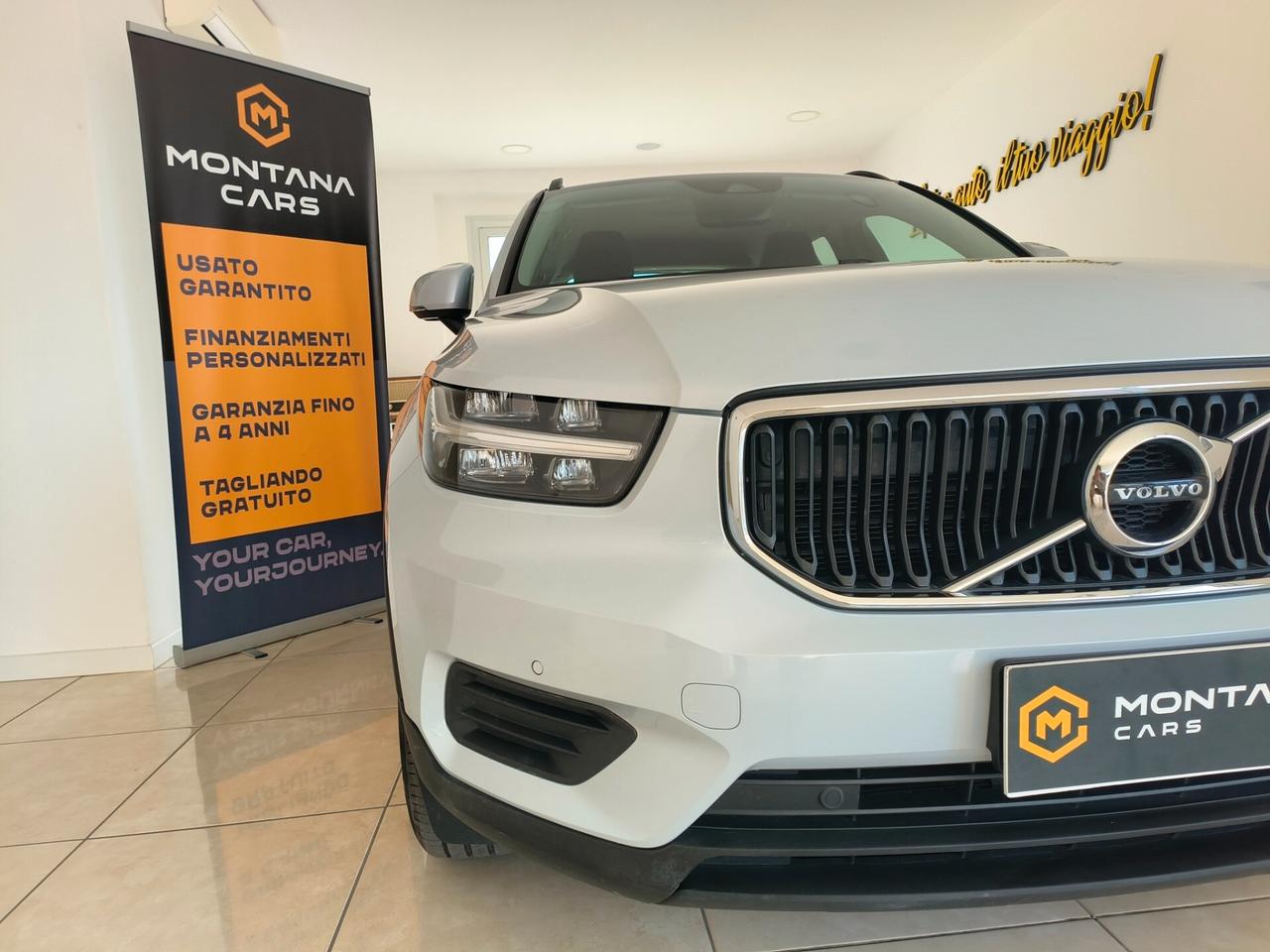 Volvo XC40 T3 Momentum Core