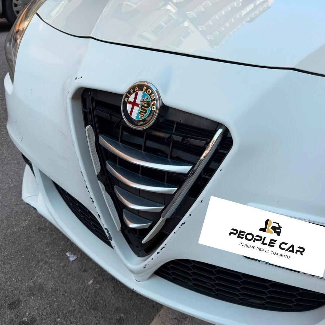 Alfa Romeo Giulietta 1.4 Turbo - 120 CV