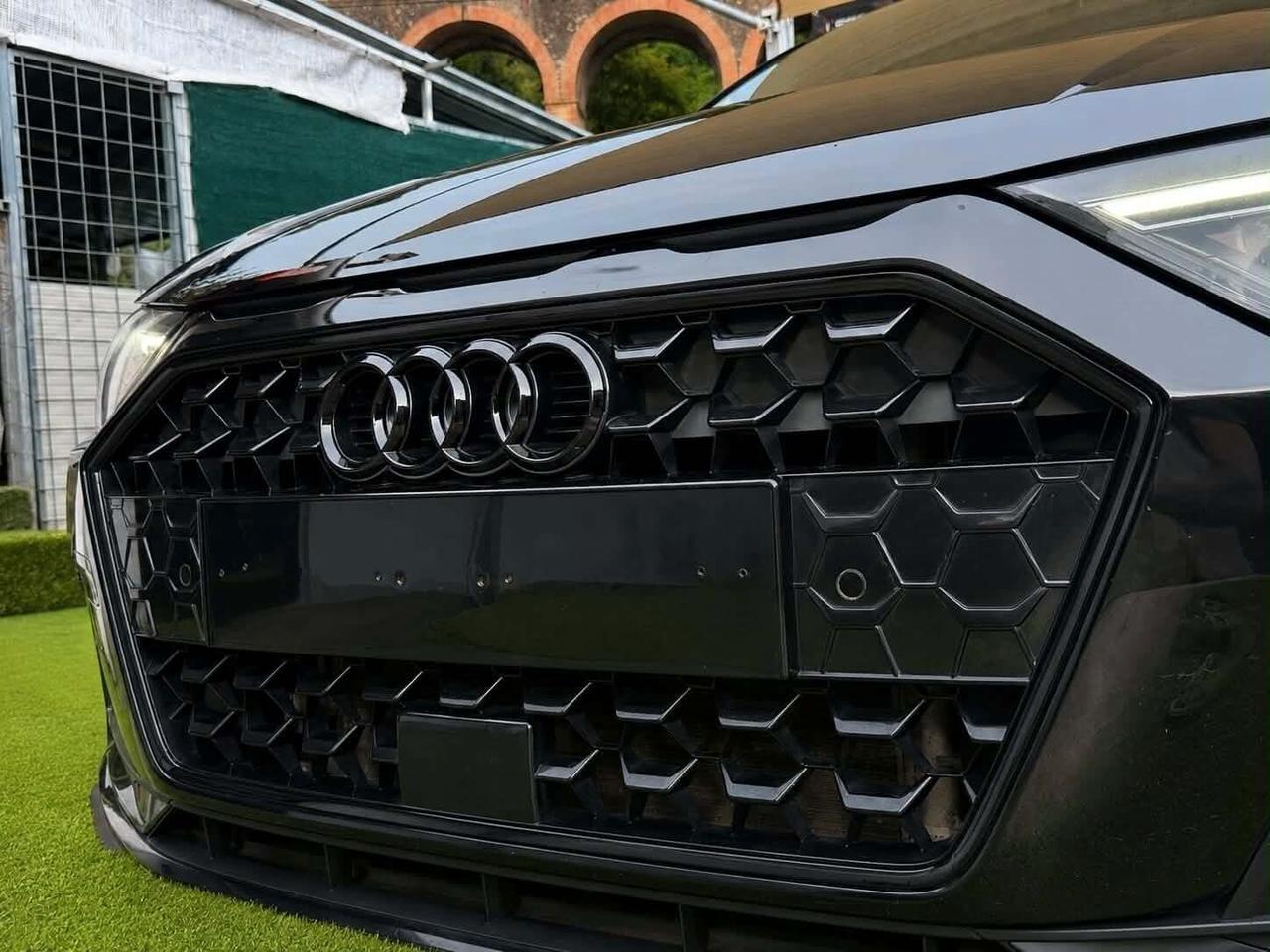Audi A1 SPB 30 TFSI S-Line TOTAL BLACK FULL LED