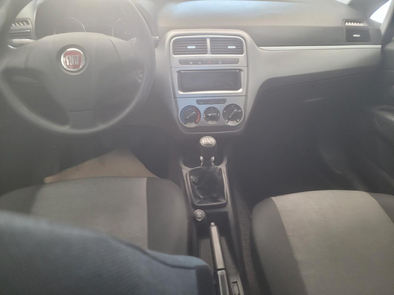 Fiat Punto 1.2 8V 5 porte Street