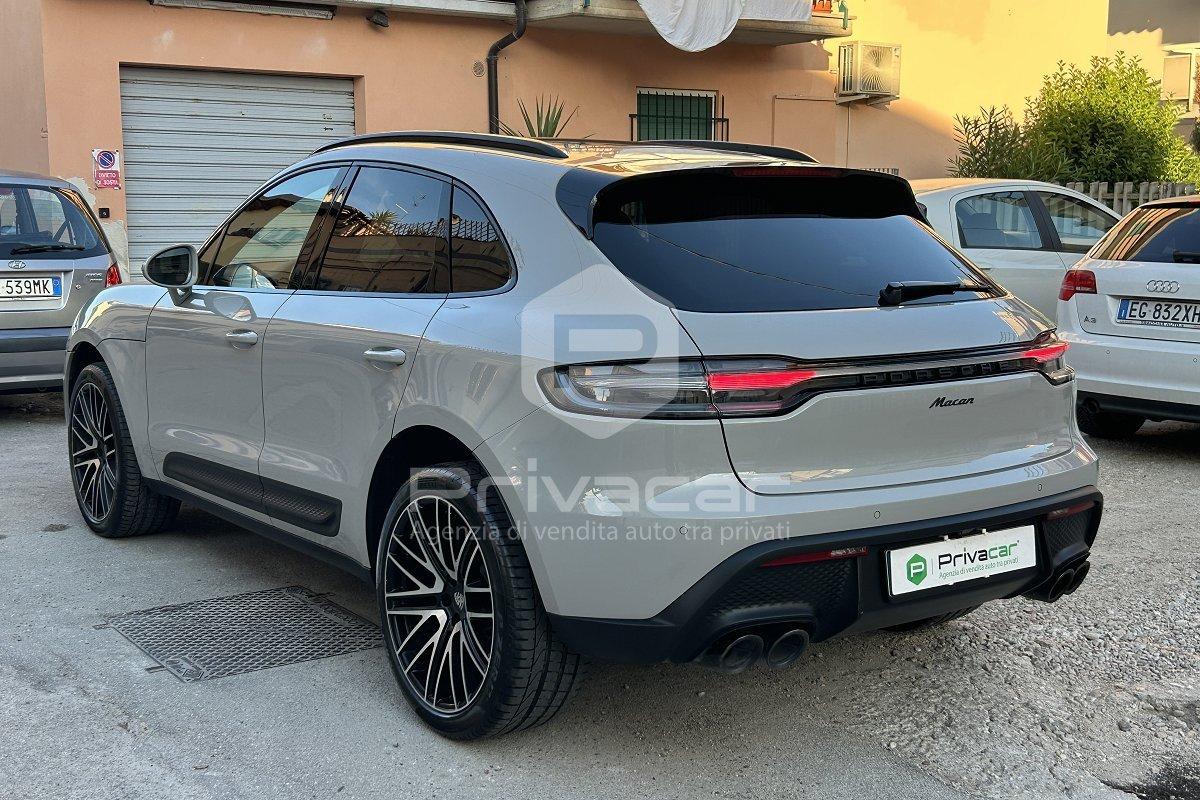 PORSCHE Macan 2.0