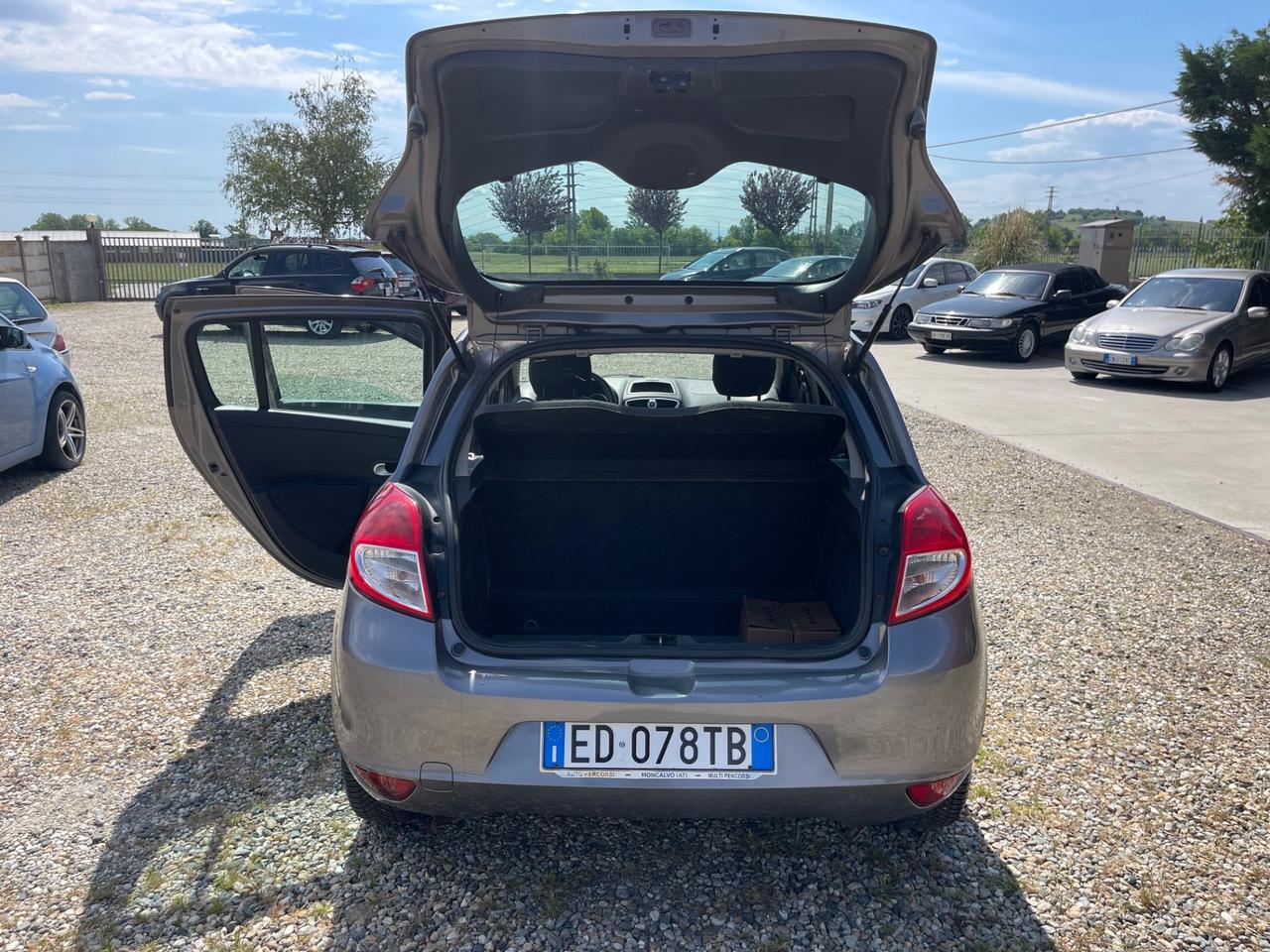 Renault Clio 1.2 16V 5 porte Confort