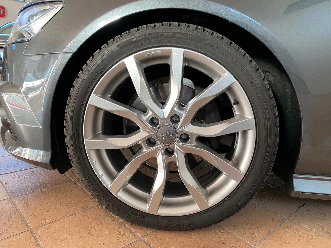 Audi A6 Avant 2.0 TDI ultra S tronic Business Plus