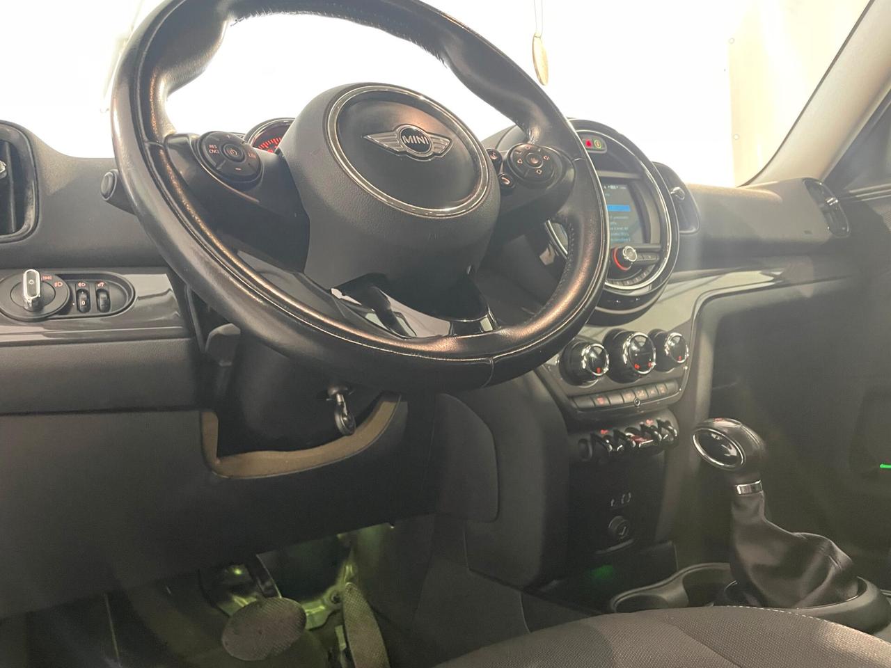 Mini Cooper D Countryman 2.0TDI 150CV AUTOMATICA
