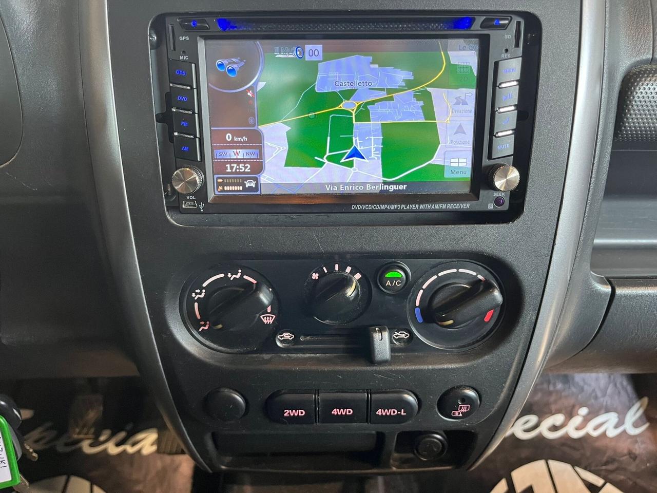 Suzuki Jimny 1.5 DDiS cat 4WD JLX UNICO PROPRIETARIO GANCIO