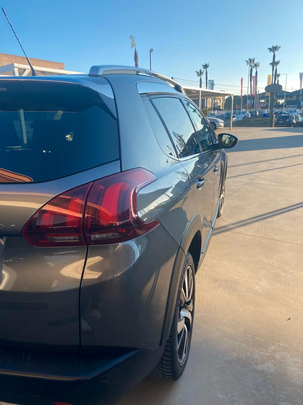 Peugeot 2008 BlueHDi 100 Black Matt