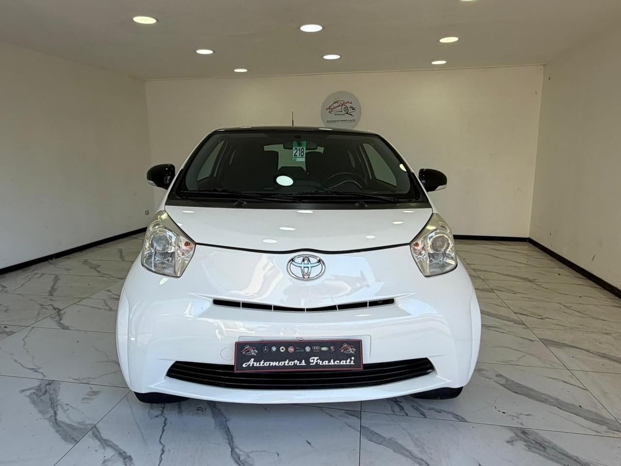 Toyota iQ 1.3 Executive-AUTOMATICA-2009