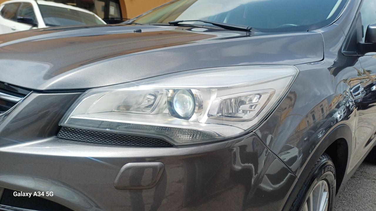 Ford Kuga 2.0 TDCI 140 CV 4WD Titanium