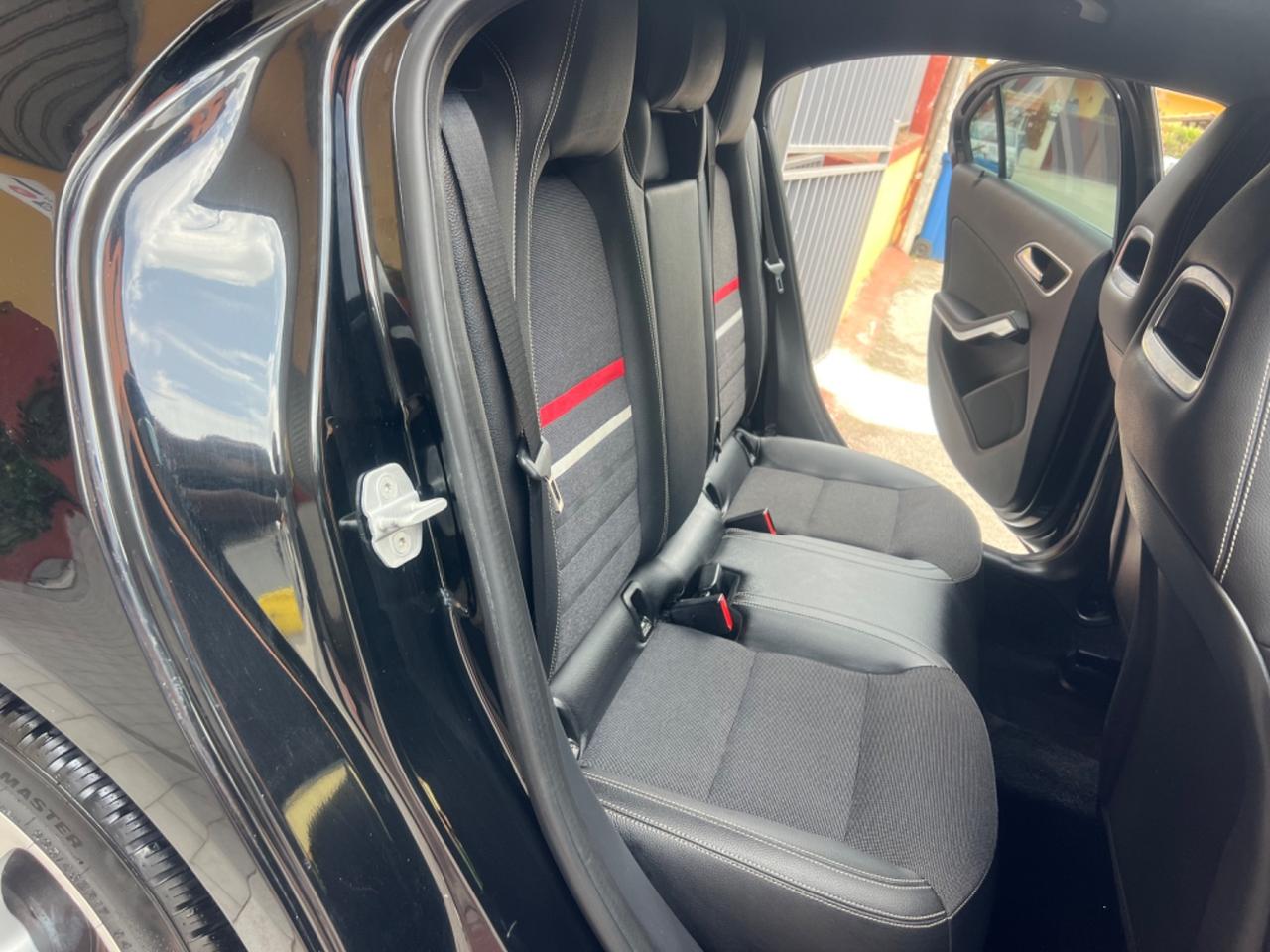 Mercedes-benz A 180 A 180 CDI Automatic Dark Night Edition