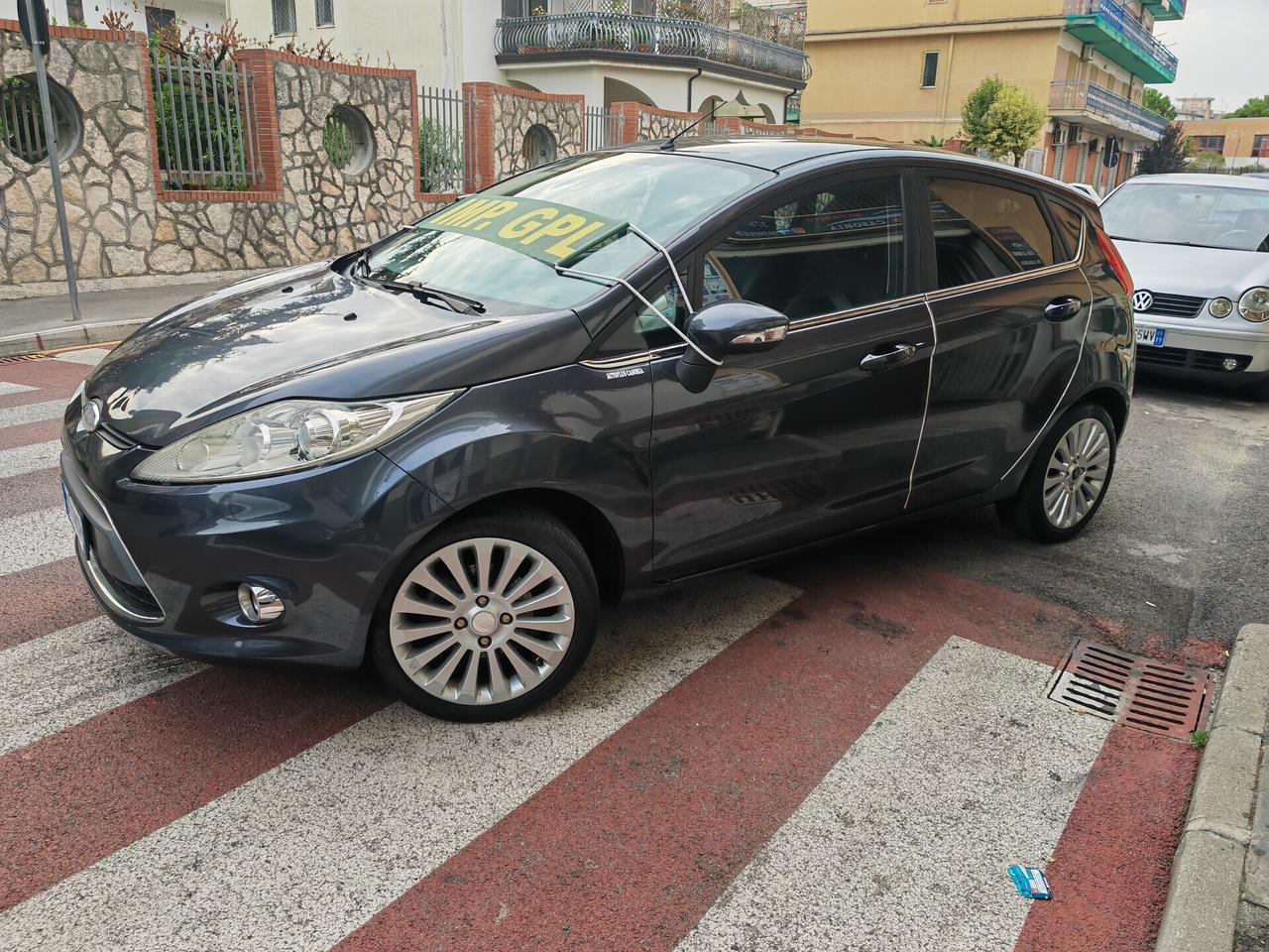 FORD FIESTA 1.4 BENZINA GPL CV97 KW71 TITANIUM
