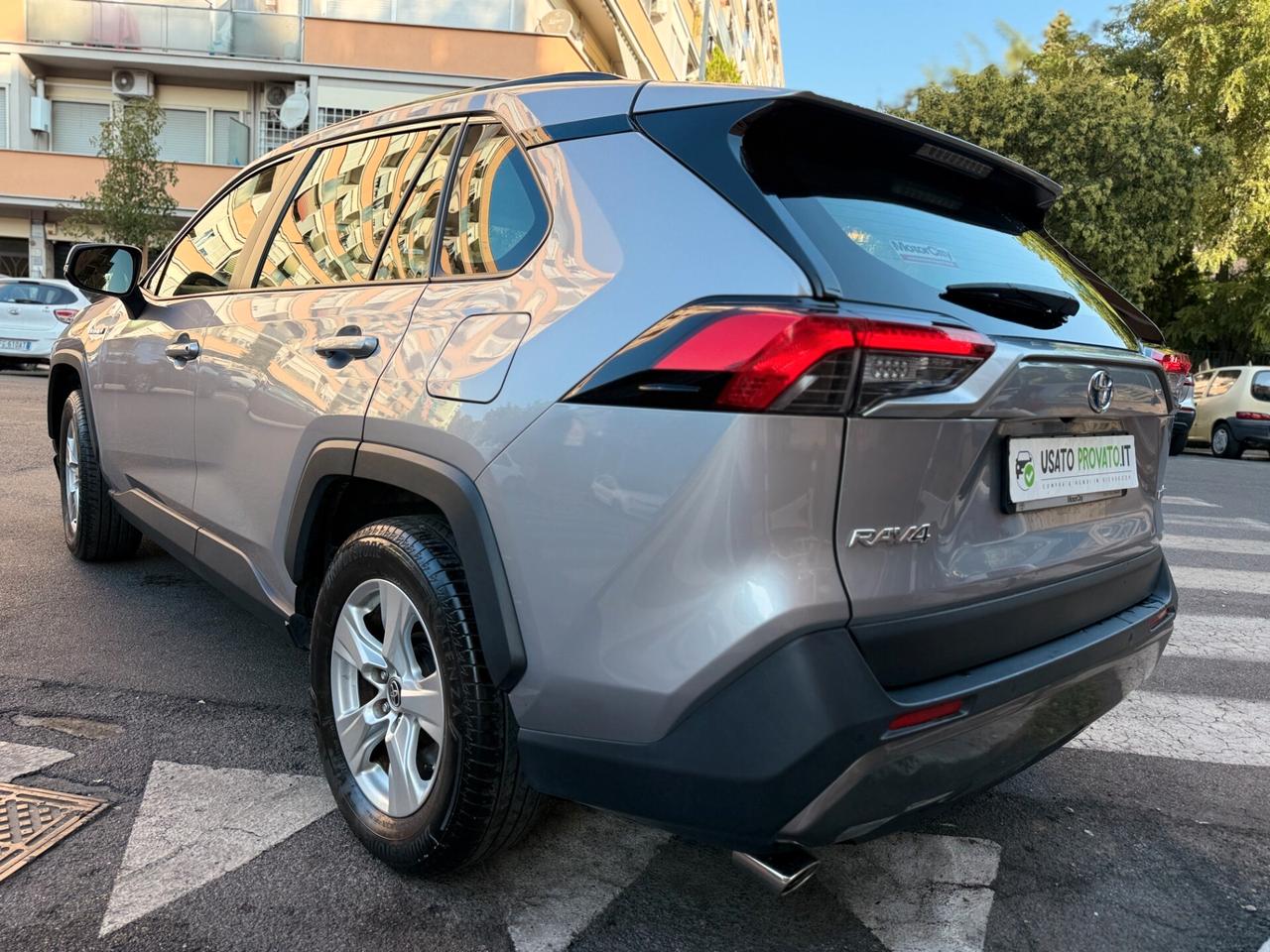 Toyota RAV 4 RAV4 2.5 Full Hybrid UNIPRO