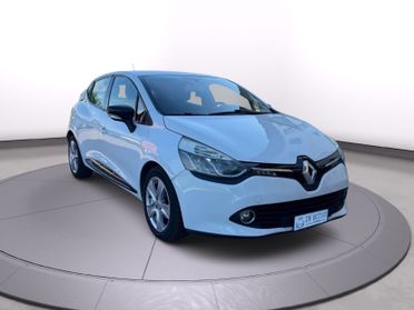 Renault Clio 1.5 dCi anno 2014 200.000km neo patentati