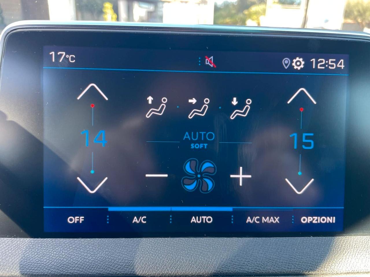 Peugeot 3008 1.5hdi EAT8 RESTYLING*PREZZO VERO*UNIPRO' KM CERTI