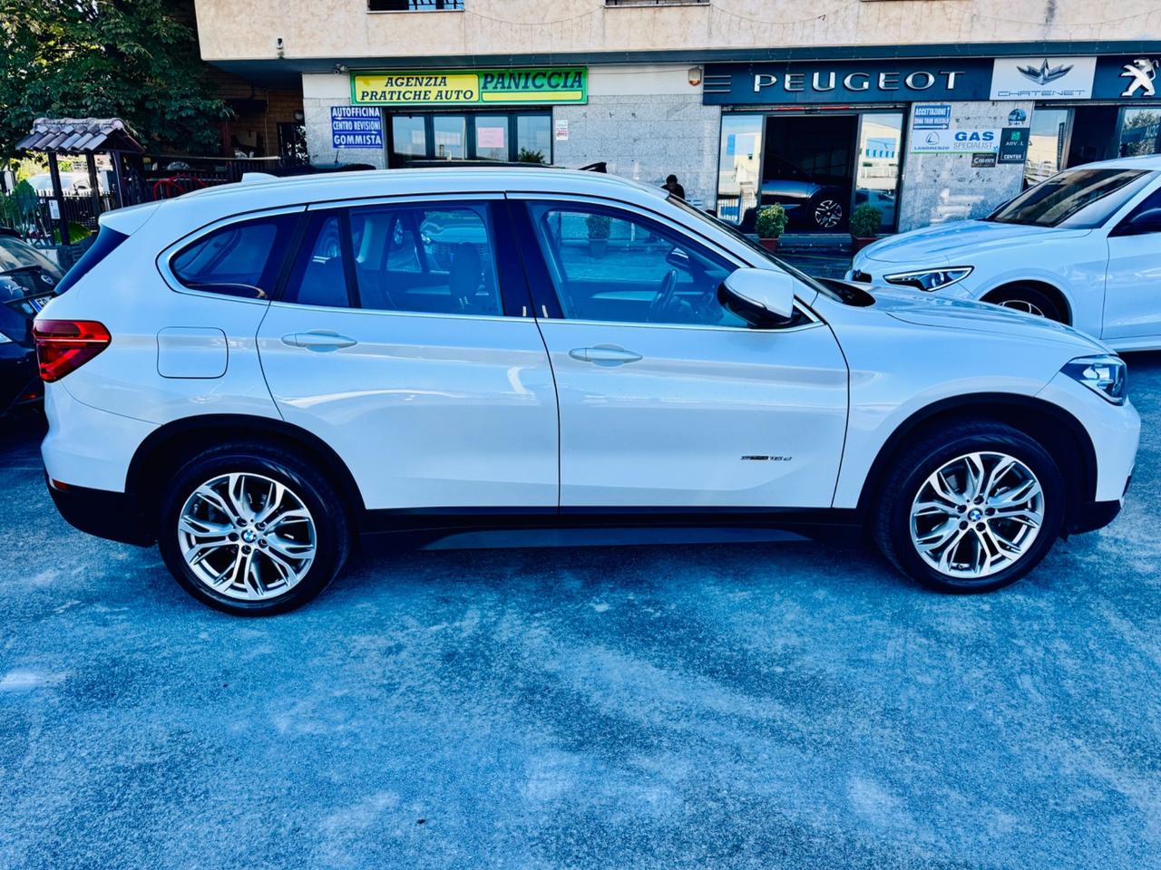Bmw X1 sDrive16d Advantage tetto apribile