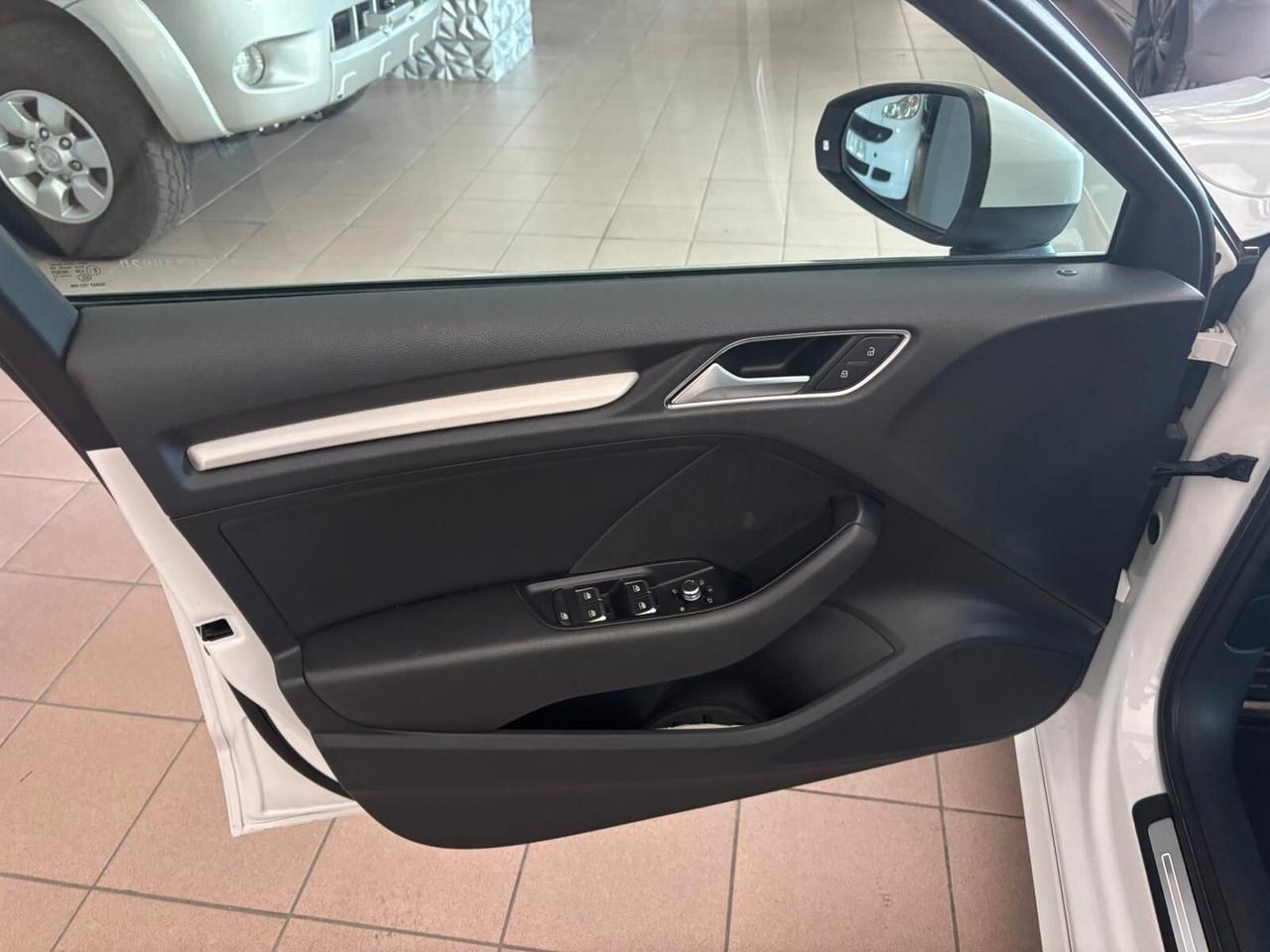 Audi A3 SPB 2.0 TDI S tronic Sport S LINE - VIRTUAL COCKPIT