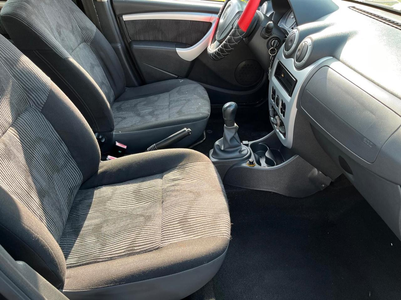 Dacia Sandero 1.4 8V GPL Lauréate