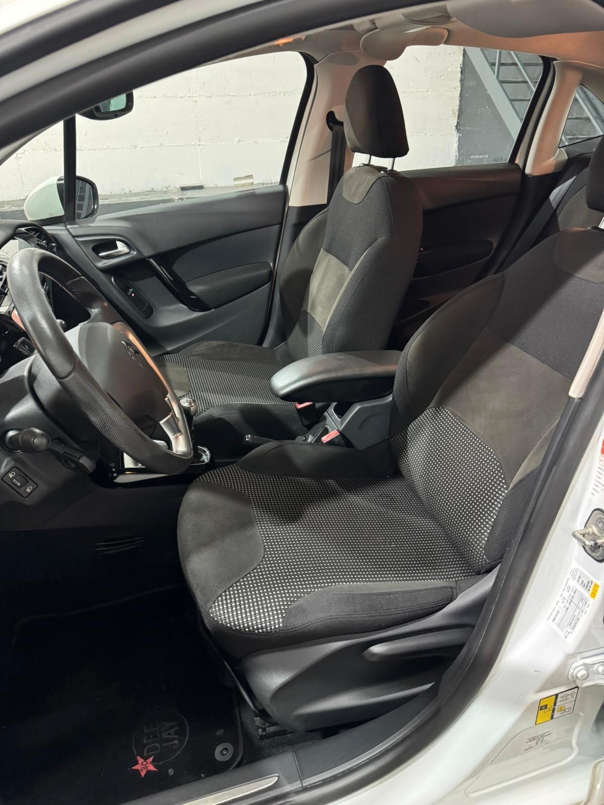 Citroen C3 BlueHDi 100 S&S Exclusive
