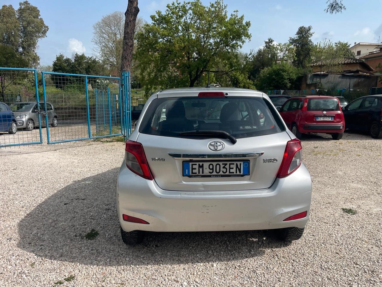 Toyota Yaris 1.4 D-4D 5 porte Lounge