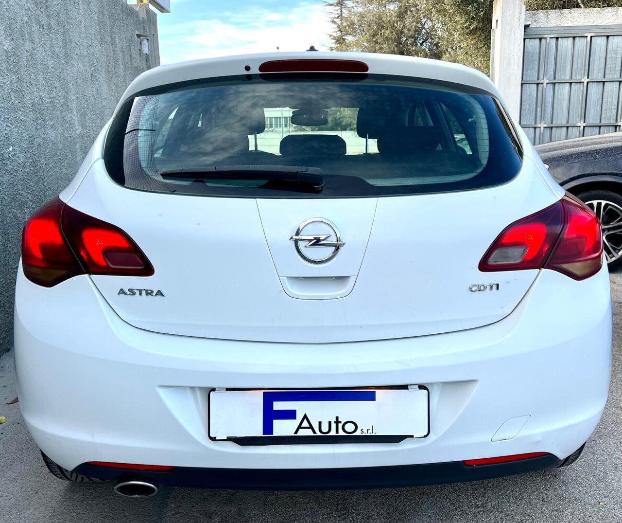 Opel Astra 2.0 CDTI 160CV 5 porte Cosmo S,Climatronic,cruise control,ecc.