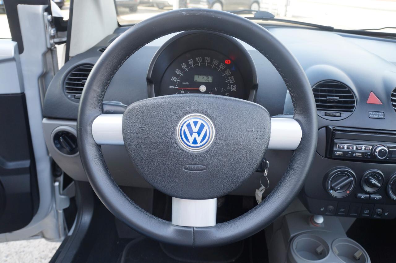 Volkswagen New Beetle 1.9 TDI 101CV Cabrio