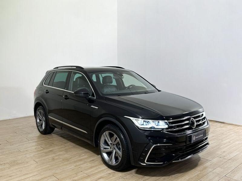 Volkswagen Tiguan Tiguan 2.0 tdi R-Line 150cv dsg
