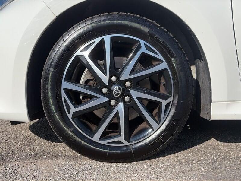 Toyota Yaris Yaris 1.5h Trend