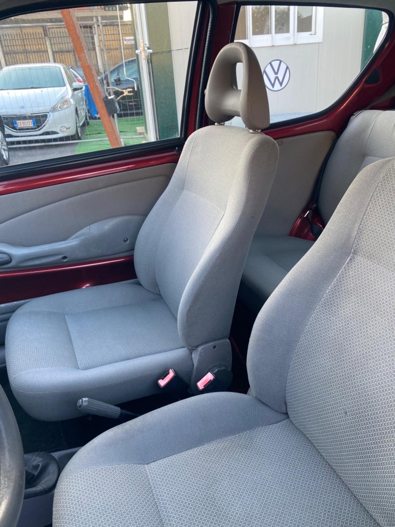 Fiat 600 1.1 Benzina Anno 2006 TAGLIANDATA