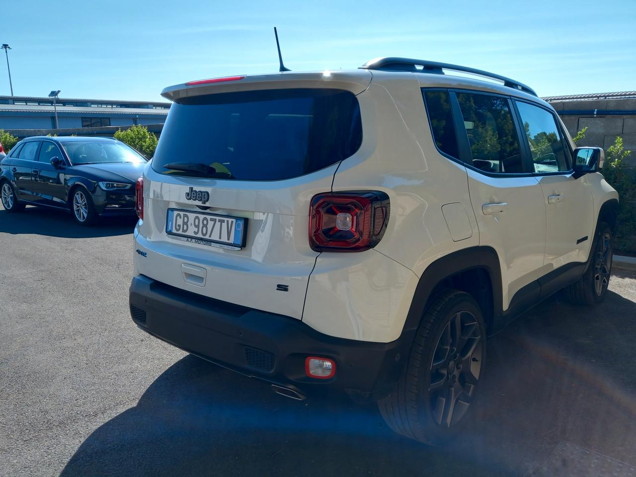 Jeep Renegade 1.3 T4 240CV PHEV 4xe AT6 S