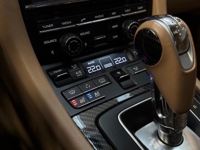 PORSCHE 911 3.8 Carrera S Coupé