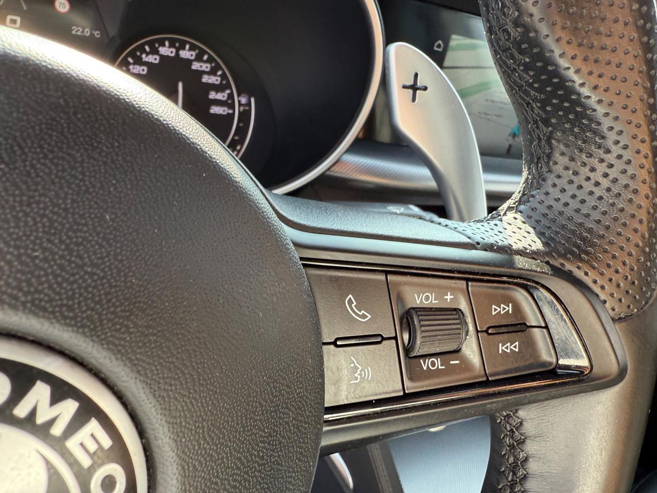 Alfa Romeo Stelvio 2.2 Turbodiesel 210 CV AT8 Q4 Veloce