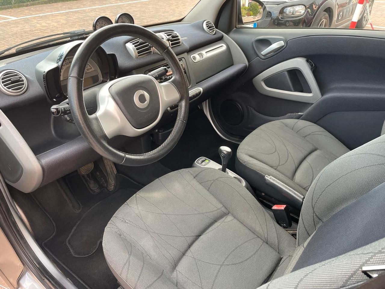 Smart ForTwo 1000 52 kW MHD cabrio passion