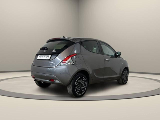LANCIA Ypsilon 1.0 FireFly 5 porte S&S Hybrid Ecochic Gold