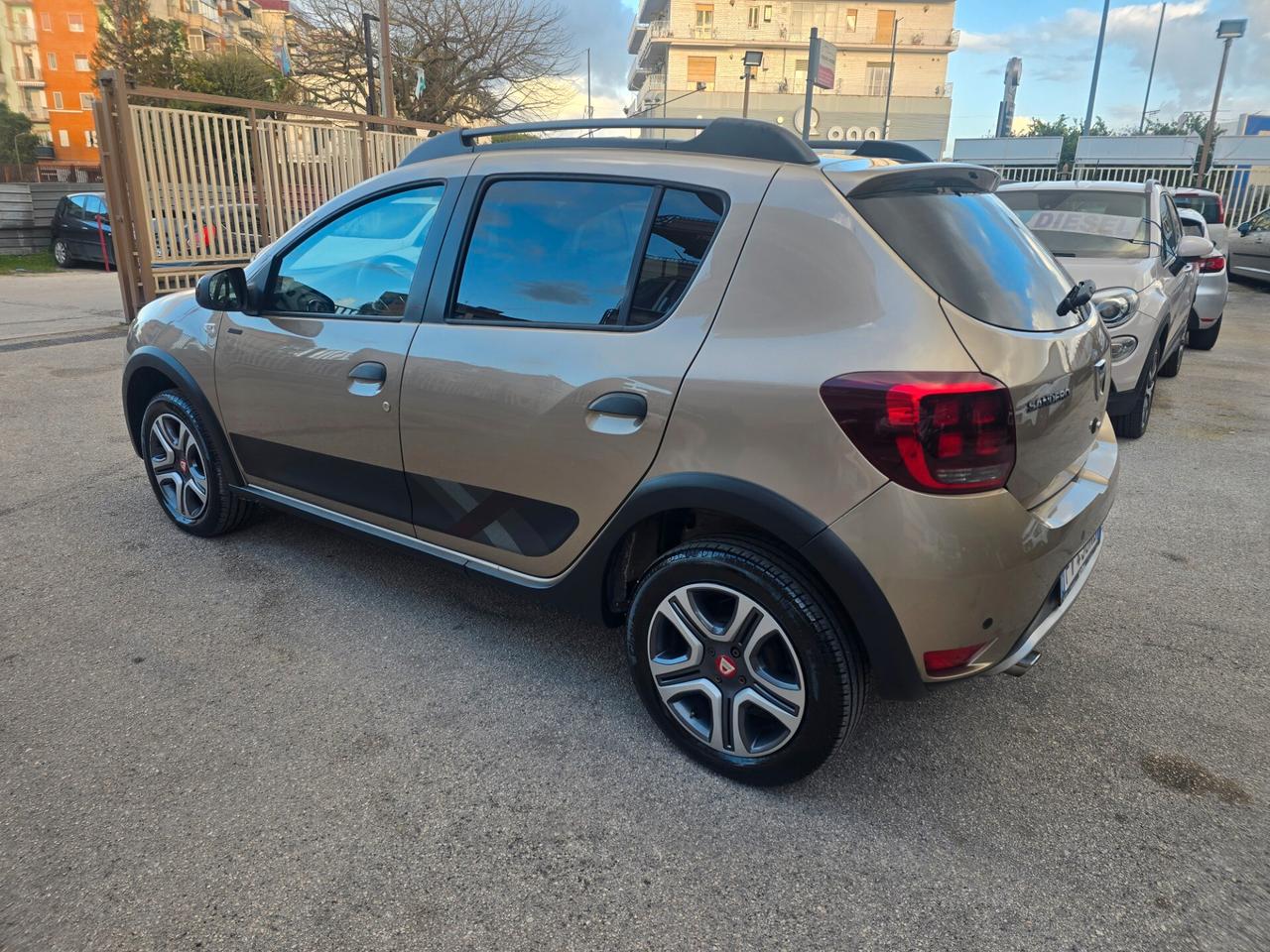 Dacia Sandero Stepway 0.9 TCe Turbo GPL 90 CV S&S Techroad