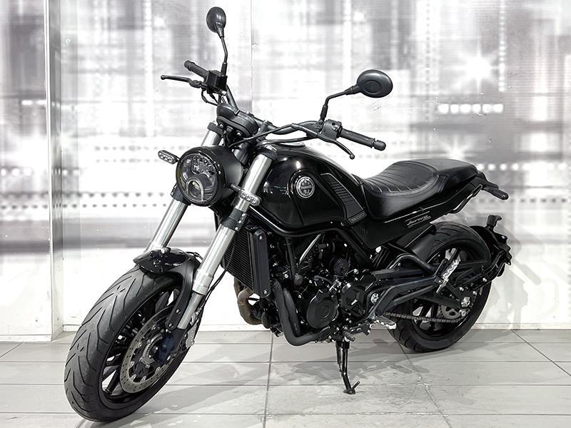 Benelli Leoncino 500