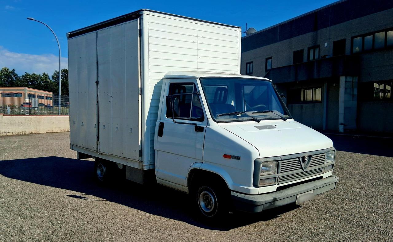 FURGONE ALFA ROMEO 13 AR6 NEGOZIO AMBULANTE