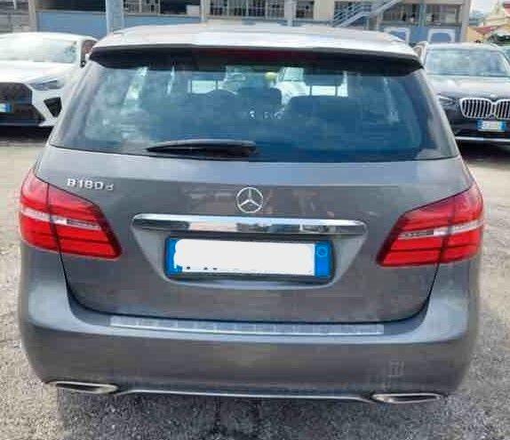 Mercedes-benz B 180 d Automatic Executive NAVY PREZZO REALE
