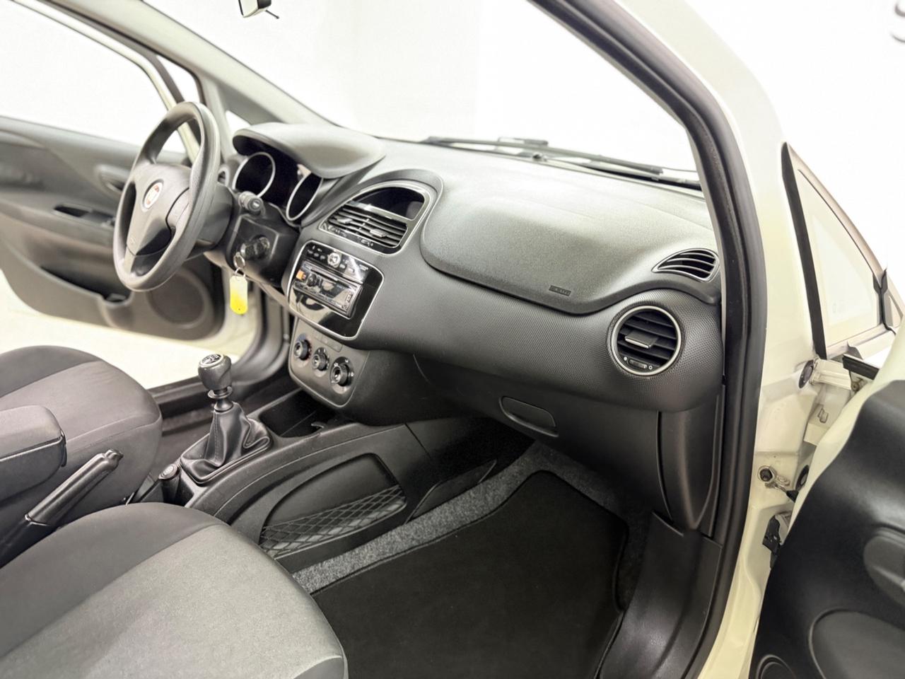 FIAT PUNTO (anno 2015)