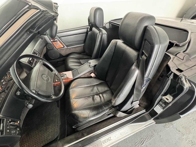 MERCEDES-BENZ SL 300 SL-24 ASI